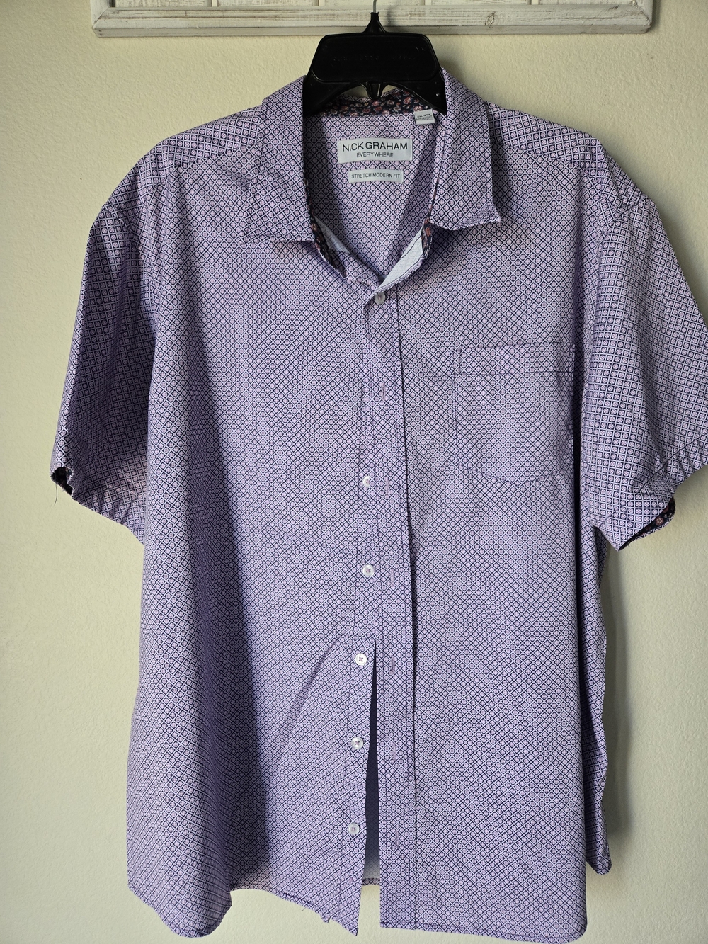 Nick Graham Men's Short Sleeve Button-Down Shirt in Lavender Geometric